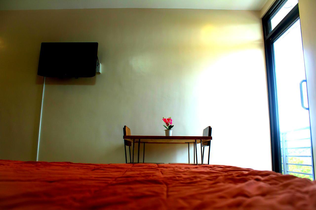 La Trinidad Pension House Kalibo Luaran gambar