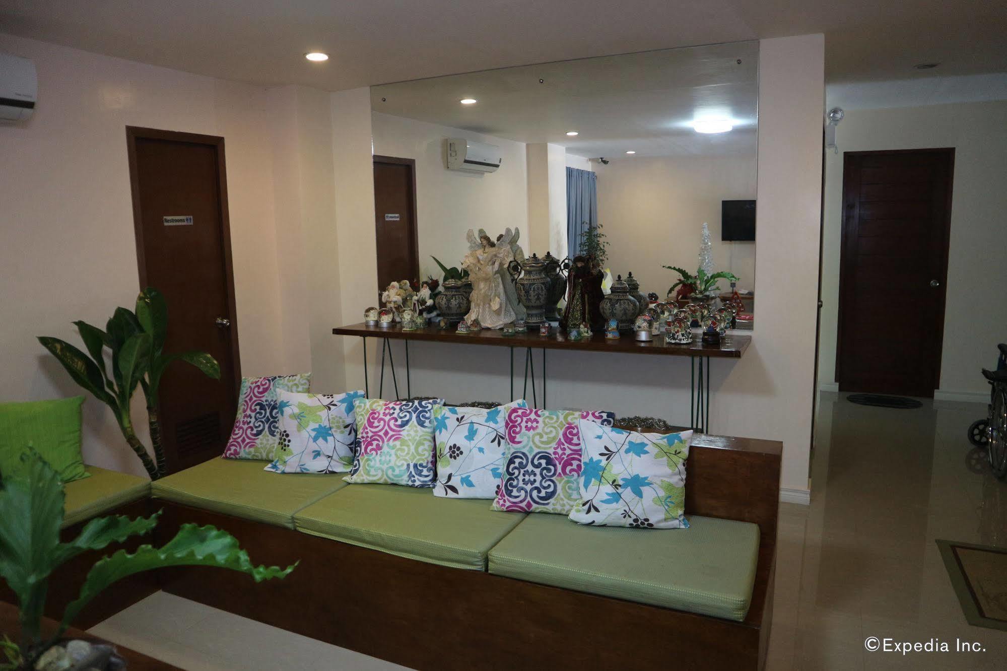 La Trinidad Pension House Kalibo Luaran gambar