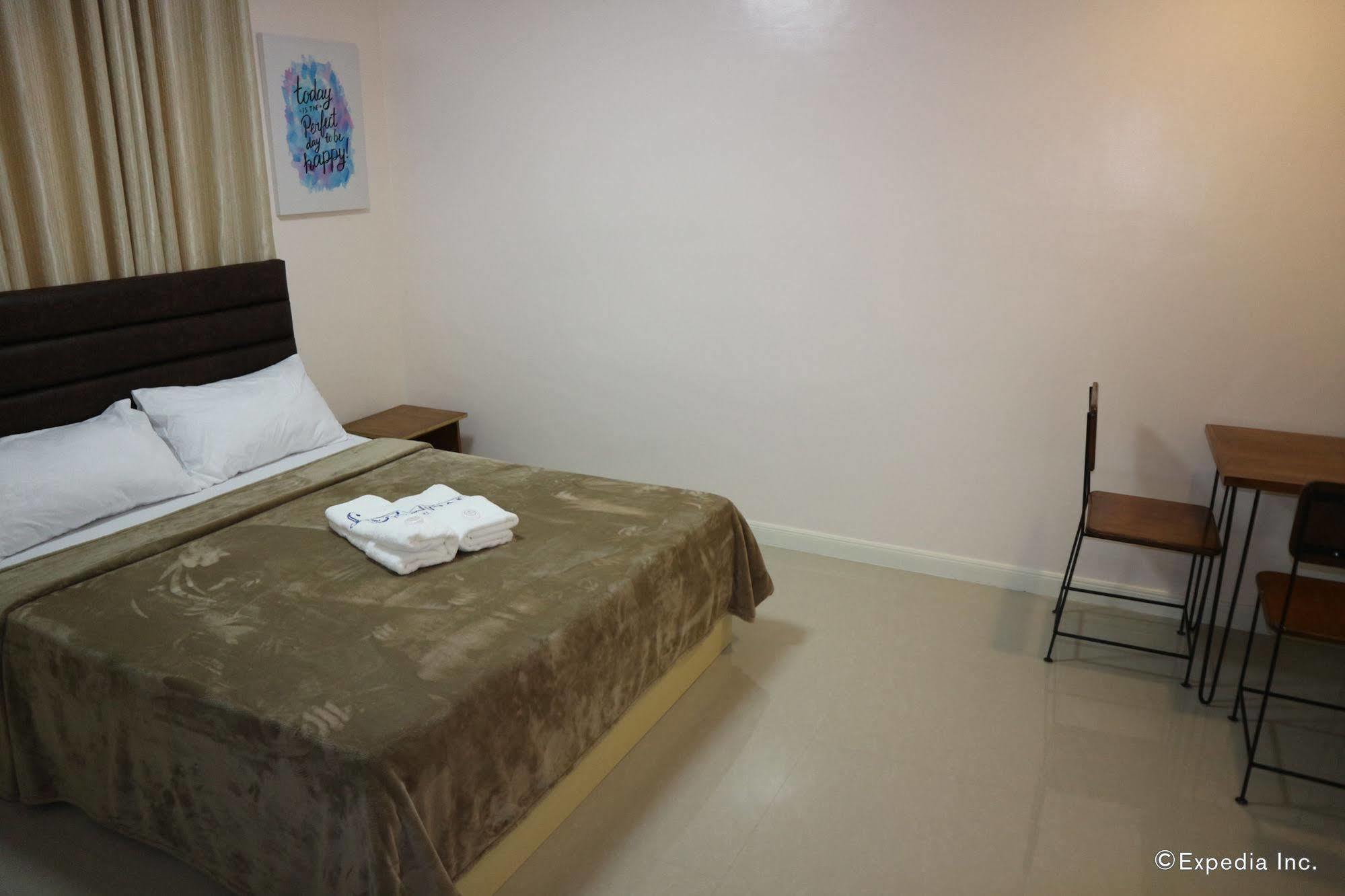 La Trinidad Pension House Kalibo Luaran gambar