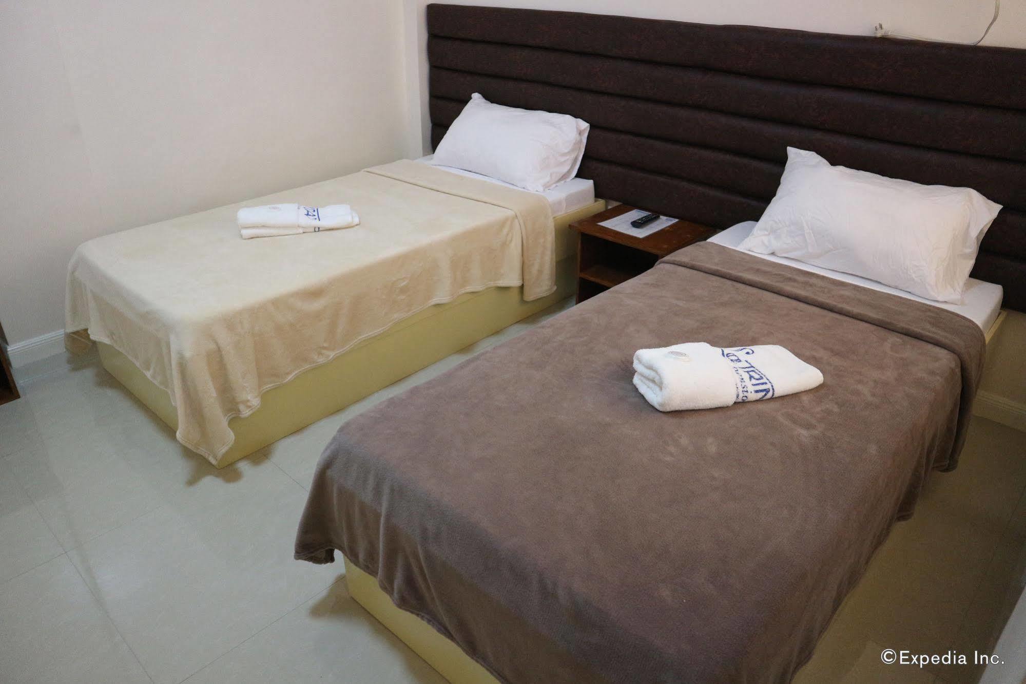 La Trinidad Pension House Kalibo Luaran gambar