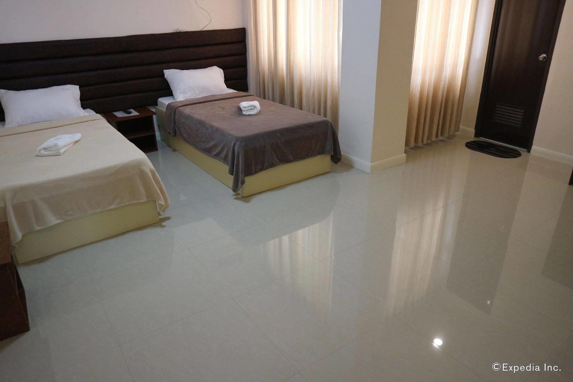 La Trinidad Pension House Kalibo Luaran gambar