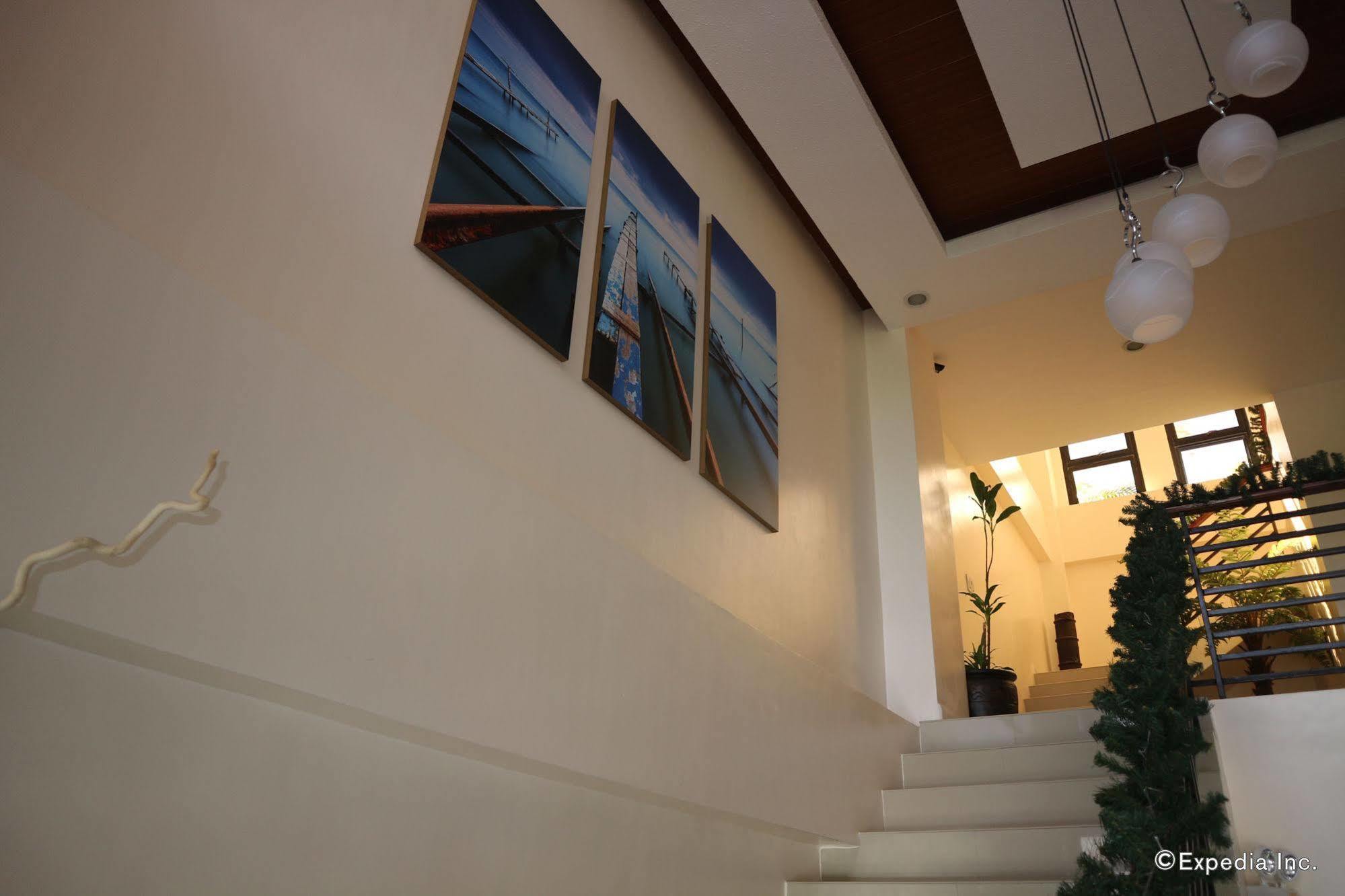 La Trinidad Pension House Kalibo Luaran gambar