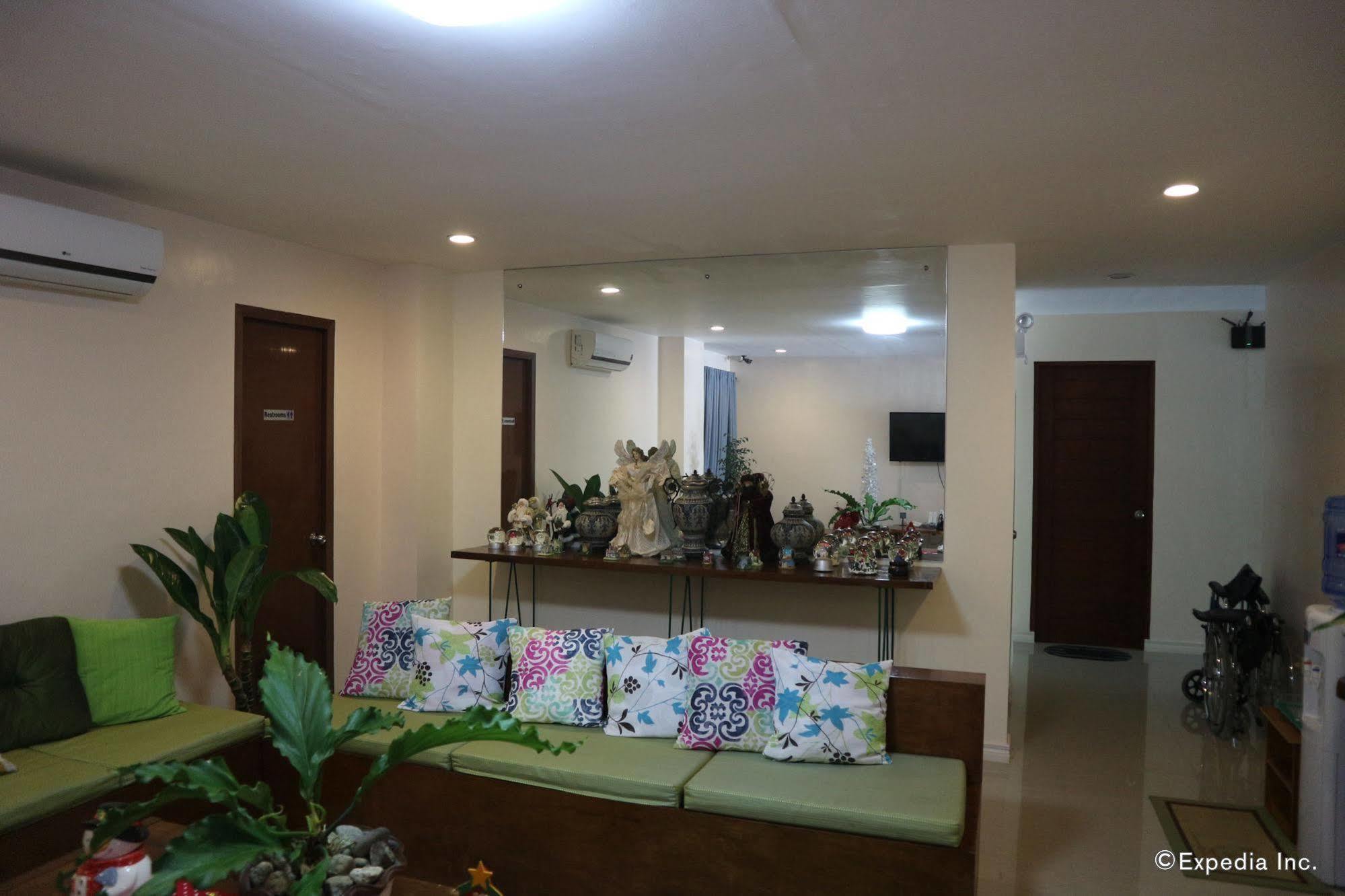 La Trinidad Pension House Kalibo Luaran gambar